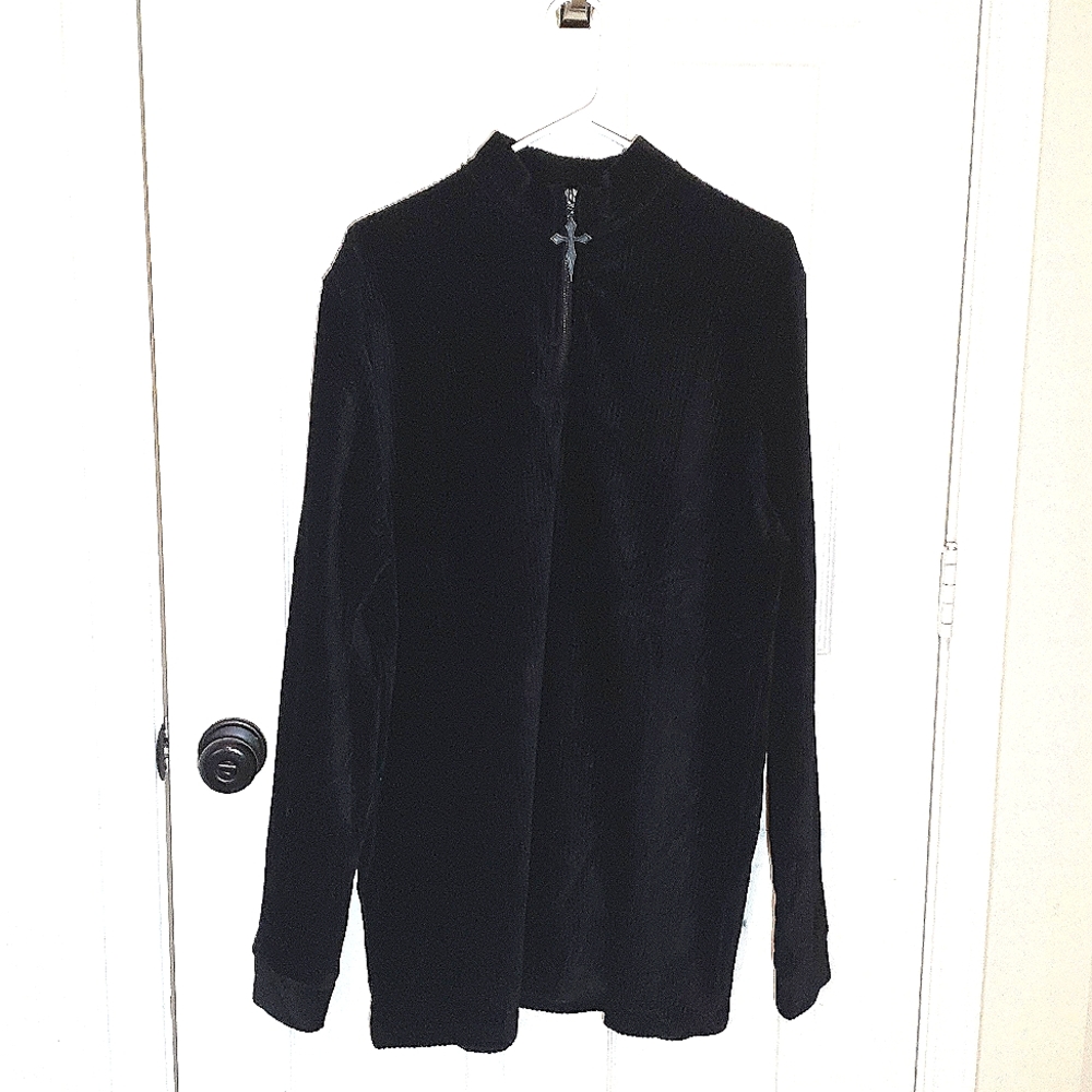 Black Pullover